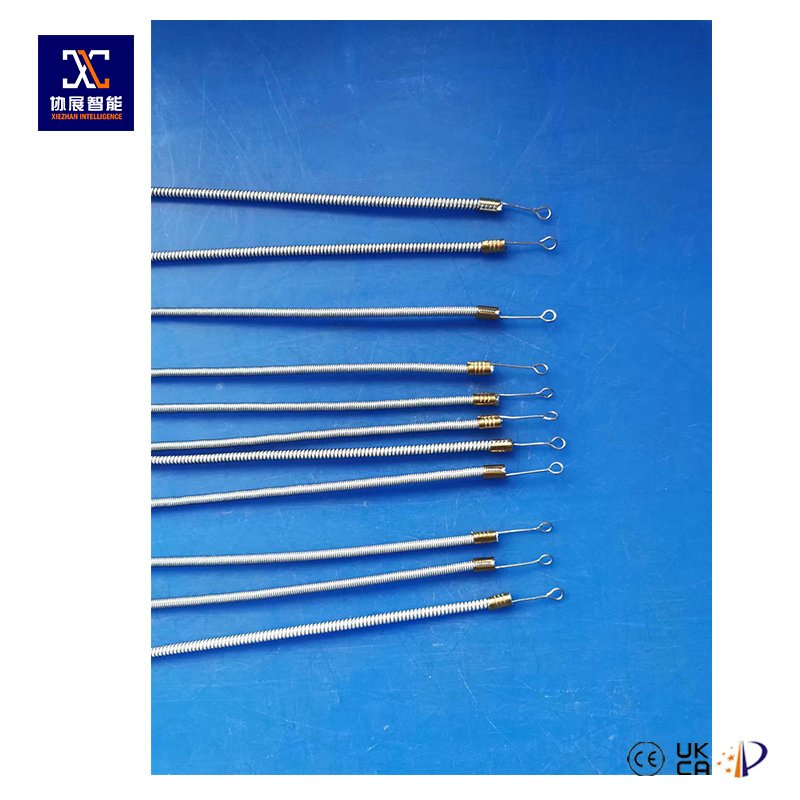 Copper wire riveting and looping at fiber heating rope header