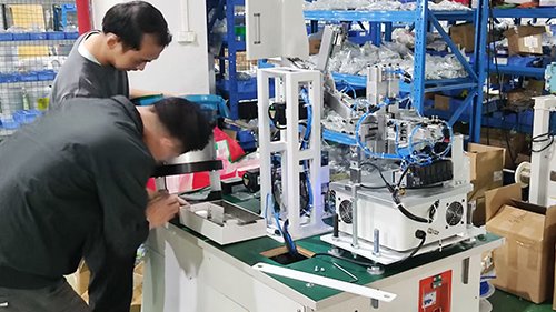 live testing of heating element under operating conditions in production environment